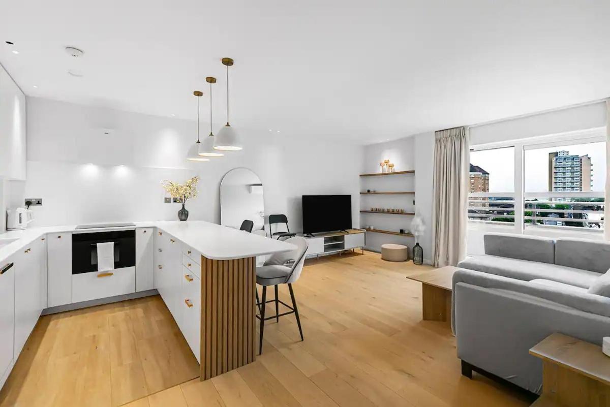 Appartamento Luxury Flat With View Battersea Pass The Keys *
