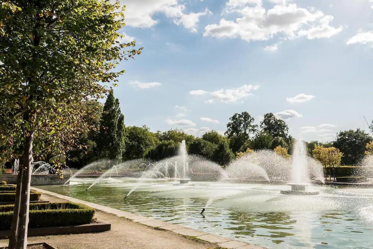 Luxury Flat With View Battersea Pass The Keys Appartamento Londra