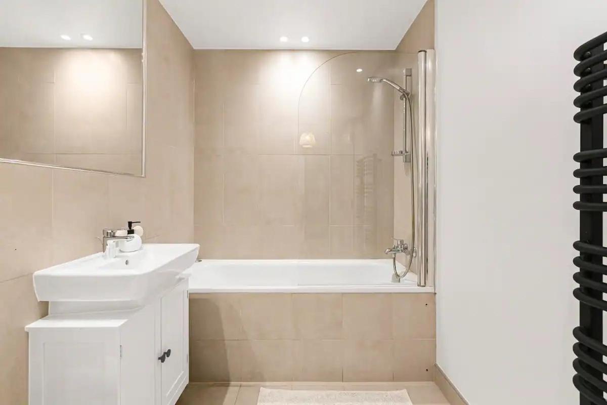 Appartamento Luxury Flat With View Battersea Pass The Keys Londra